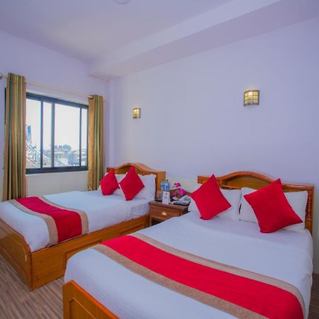 Oyo 255 White Zambala Hotel كاتماندو المظهر الخارجي الصورة