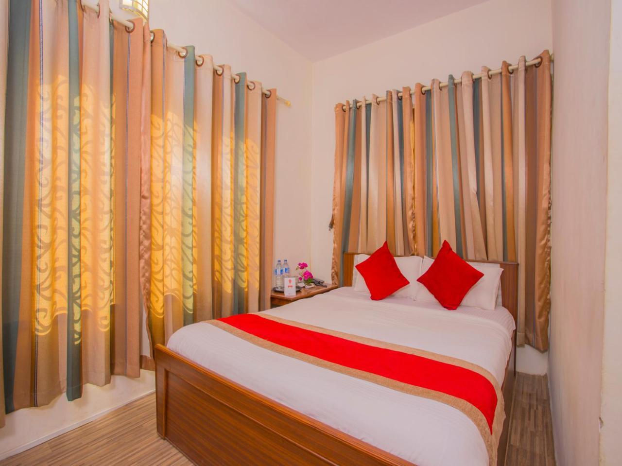 Oyo 255 White Zambala Hotel كاتماندو المظهر الخارجي الصورة