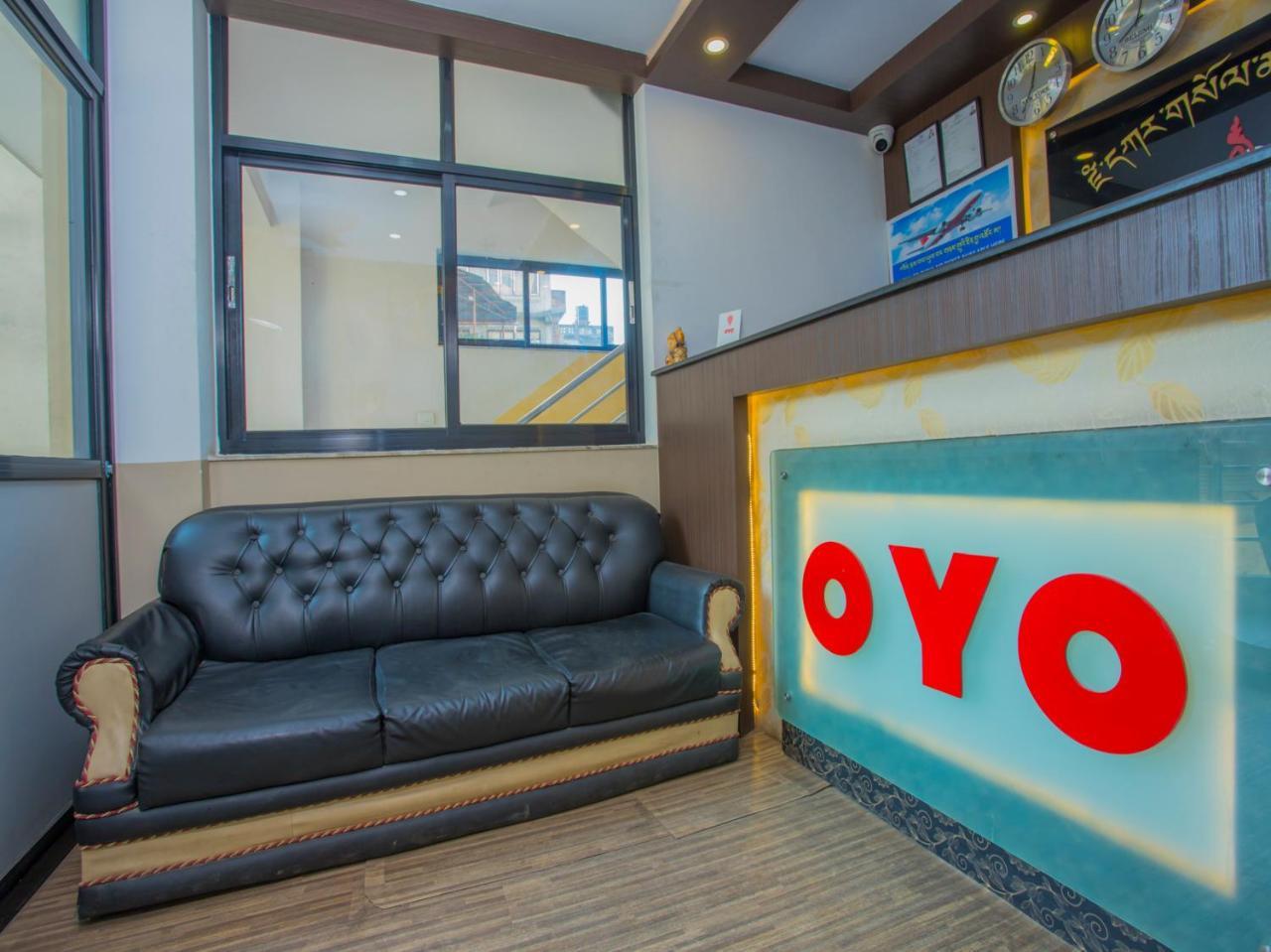 Oyo 255 White Zambala Hotel كاتماندو المظهر الخارجي الصورة