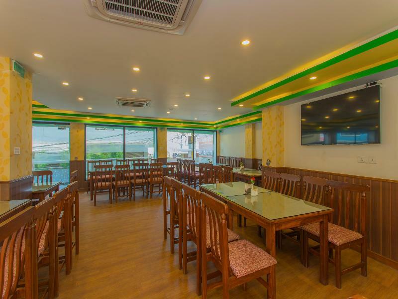 Oyo 255 White Zambala Hotel كاتماندو المظهر الخارجي الصورة