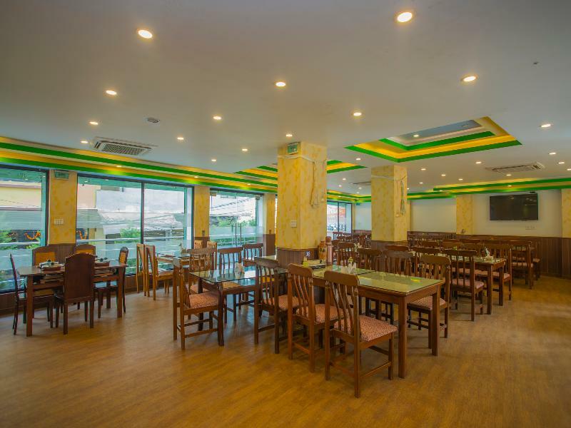 Oyo 255 White Zambala Hotel كاتماندو المظهر الخارجي الصورة
