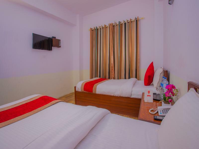 Oyo 255 White Zambala Hotel كاتماندو المظهر الخارجي الصورة